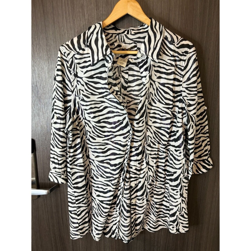 LAL Live a Little Top Women's Large White Black Zebra Print 3/4 Sleeve Button-Up